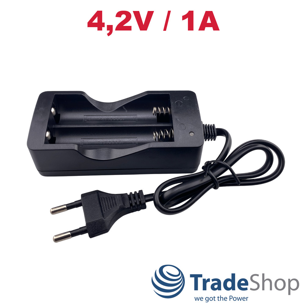 Digital Ladegerät Ladestation für 3,6V/3,7V Li-Ion Batterien 17670, 18650 uvm.